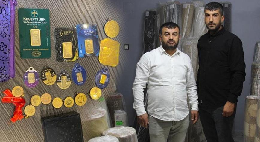 Halıdan servet çıktı: ‘Cüzdanı açtığımda altınları gördüm’