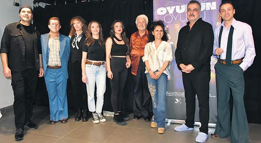 Şehit aileleri için oynayacaklar