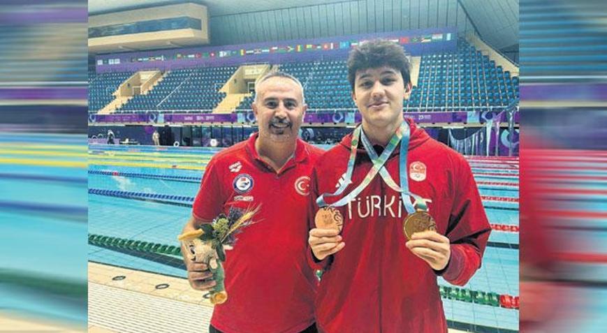 Denizlili yüzücüden madalya yağmuru