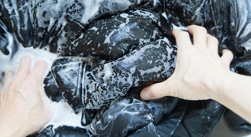 Topak topak şişme montu puf puf yapıyor Topaklanma derdini bitiren teknik