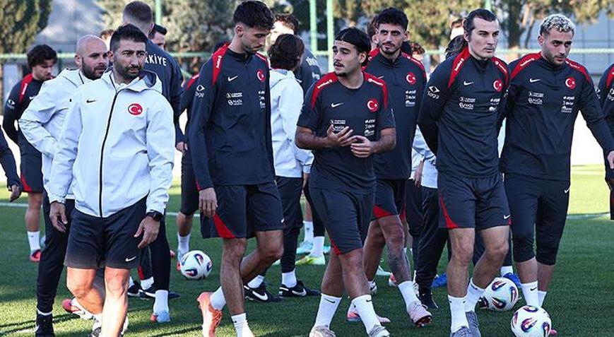 Milli Takım, İspanya maçına hazırlanıyor İlk antrenmanda üç eksik