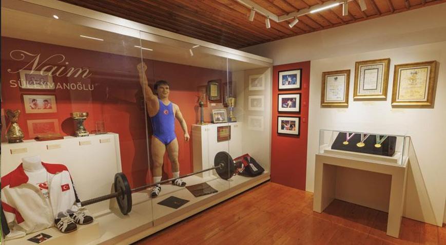 Bakan Ersoy Duyurdu: Naim’in anı evi artık müze