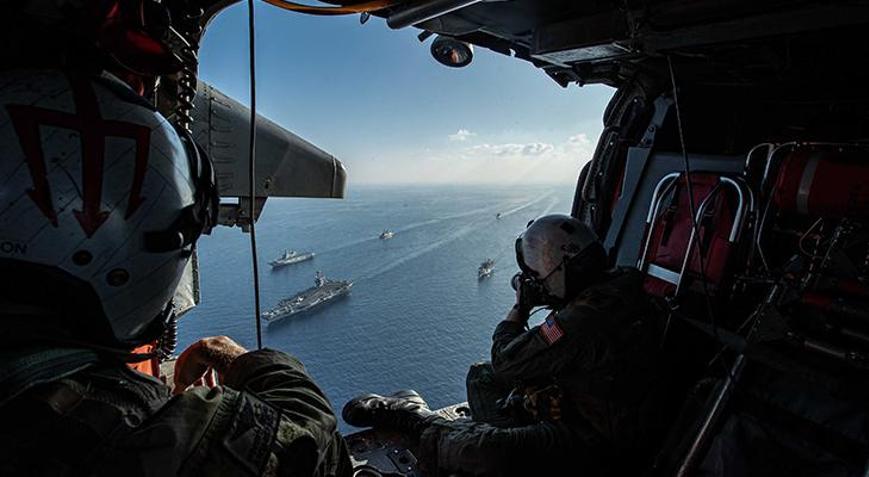 Karayiplerde sular ısınıyor Güney Mızrağı Operasyonu başladı: ABDnin dev uçak gemisi bölgede