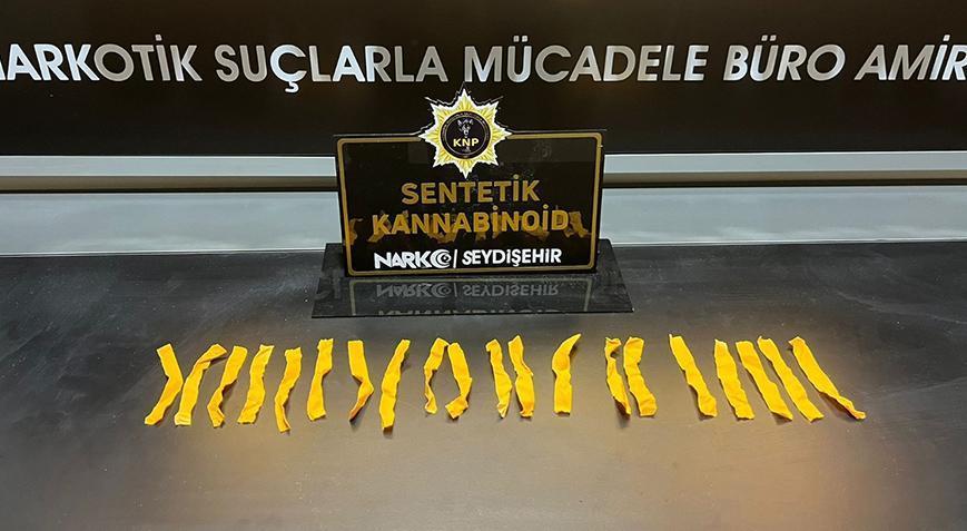 Konyada akılalmaz olay İç çamaşırının bel lastiği kısmında uyuşturucu ele geçirildi