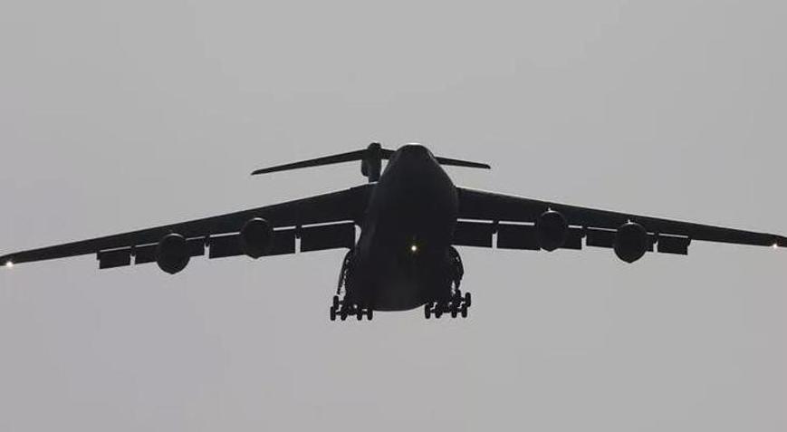 Kongo Demokratik Cumhuriyeti Maden Bakanını taşıyan uçak pistten çıktı