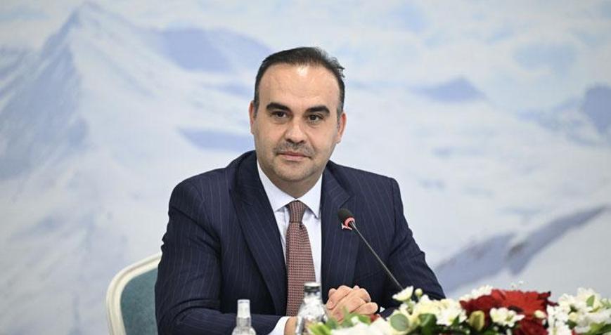 Bakan Kacır: Gençler kutup araştırmalarında aktif rol üstlenecek