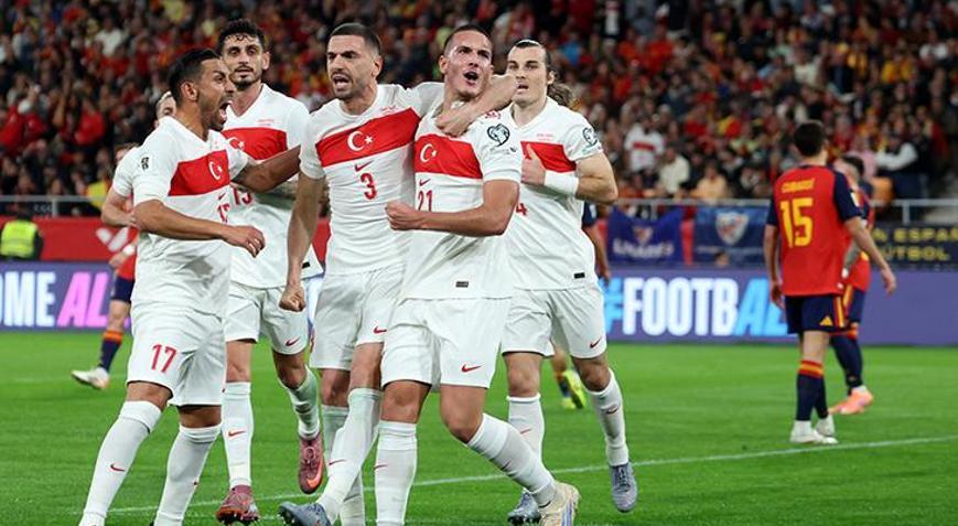 İspanyol basını 'Bizim Çocuklar'ı konuştu! 'Türkiye canımızı acıttı' -  Futbol - Spor Haberleri