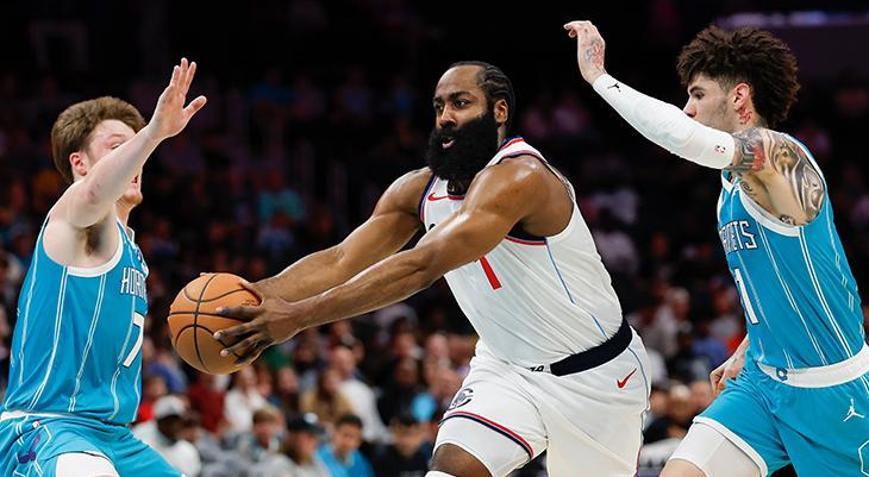 James Harden 55 sayı ile coştu Kobe Bryant, LeBron James ve Stephen Curryden sonra bir ilk