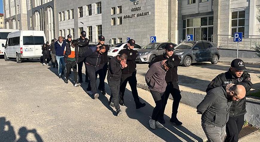 Sahte bungalov ilanlarıyla 1 milyon 482 bin liralık dolandırıcılığa 23 tutuklama