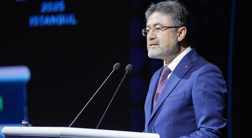 Bakan Yumaklı: İklim değişikliğinin etkileriyle suya erişim gittikçe zorlaşıyor