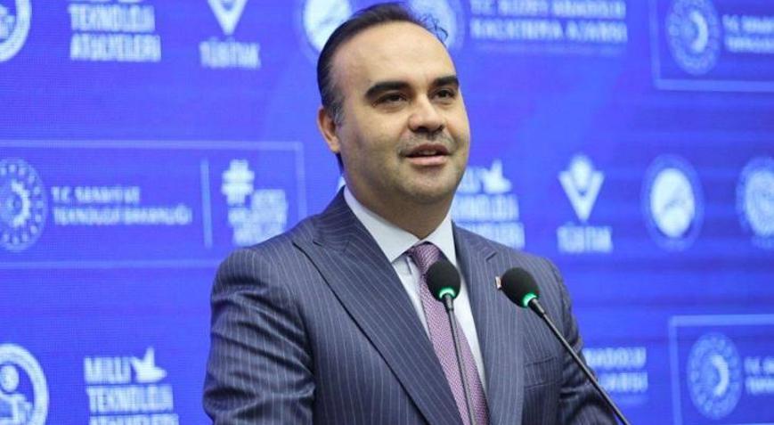 Bakan Kacırdan milli teknoloji hamlesi mesajı: Gençleri keşfetmek önemli