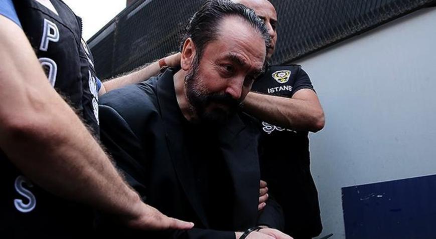 Adnan Oktarı öven sosyal medya hesaplarına soruşturma