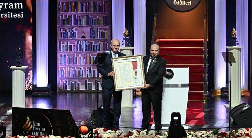 TBMM Başkanı Kurtulmuş: Ödül kazanan bilim insanlarını tebrik ediyorum