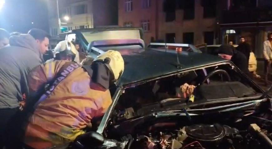 İstanbul - Üsküdarda hatalı sollama kazaya neden oldu: 3 yaralı