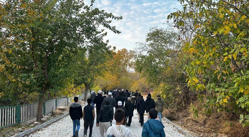 Mardin’de sabah namazı buluşması ve tefekkür yürüyüşü programı