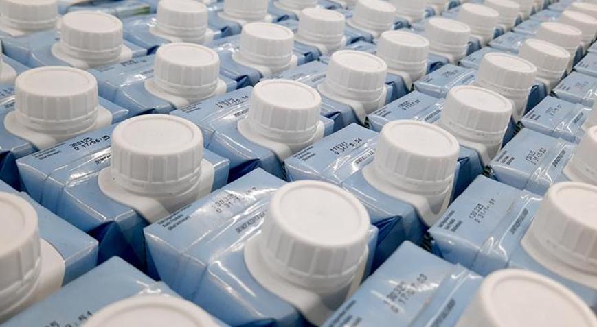 Yüzlerce kutu süt raflardan geri toplatılıyor Acilen imha edin