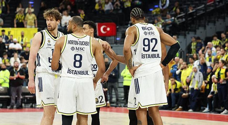 Olympiakos - Fenerbahçe maçı ertelendi