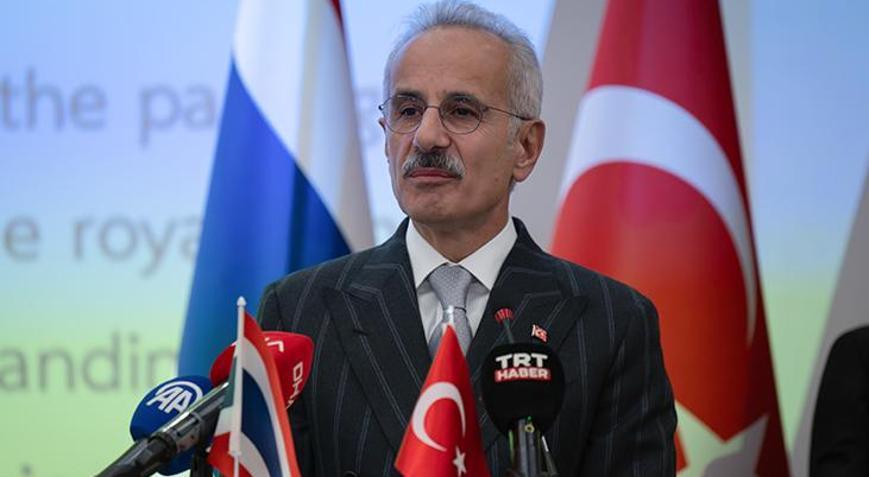 Bakan Uraloğlu, Tayland Krallığı Milli Günü Resepsiyonuna katıldı Bakan Uraloğlu, Tayland Krallığı Milli Günü Resepsiyonuna katıldı