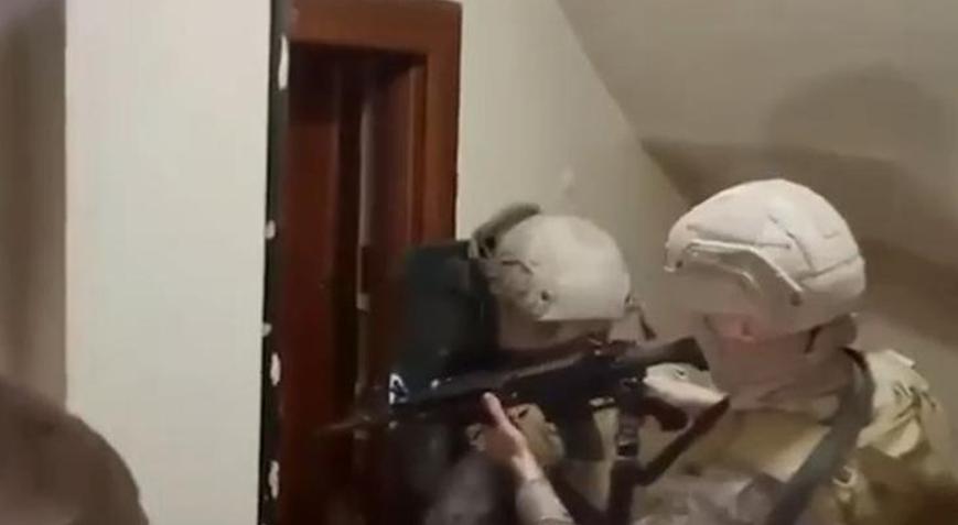 Avcılarda eve uyuşturucu operasyonu 601 bin uyuşturucu hap ele geçirildi