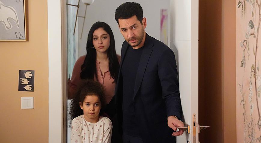 Güller ve Günahların yıldızlarından yeni kare