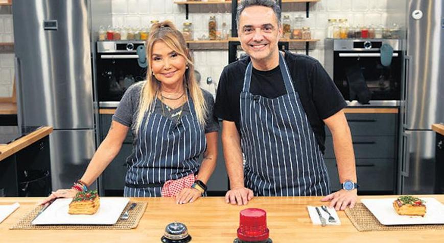 Yonca Evcimik’le Omuz Omuza