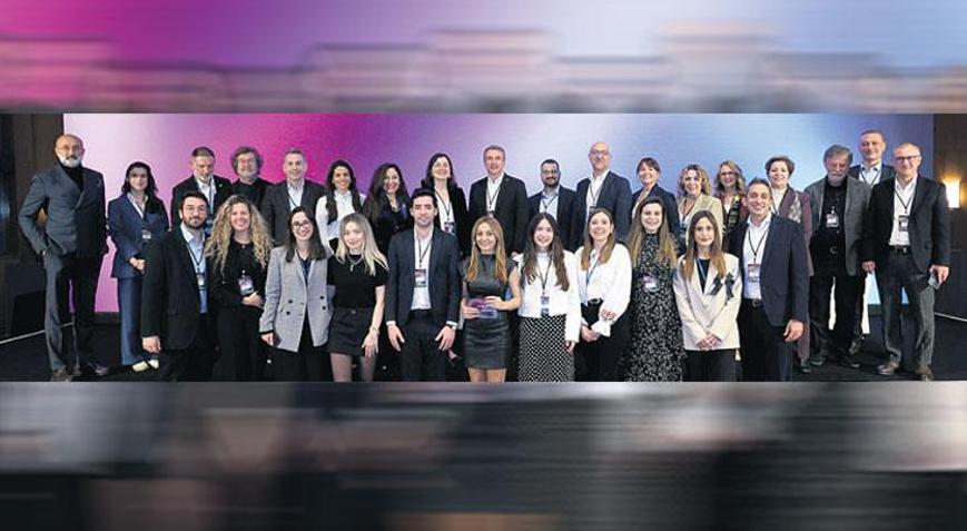 Yapay zekâ iş ve bilim dünyasını buluşturdu