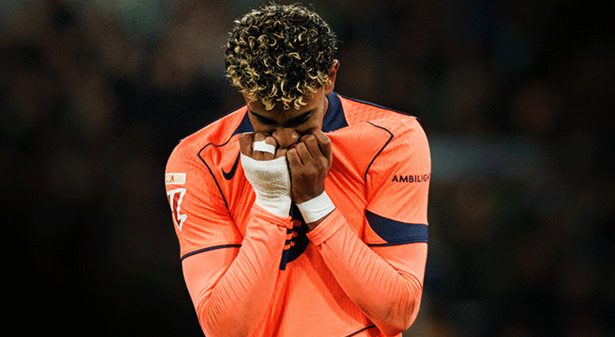 Lamine Yamala babasından şok haber Güvenlik tribünden götürdü