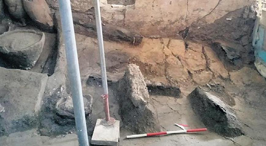 Köleler sofrada daha özgürmüş