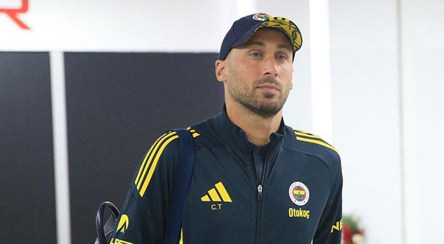 Fenerbahçede Cenk Tosundan sitem: Ne yaptım ki kadro dışı bırakıldım