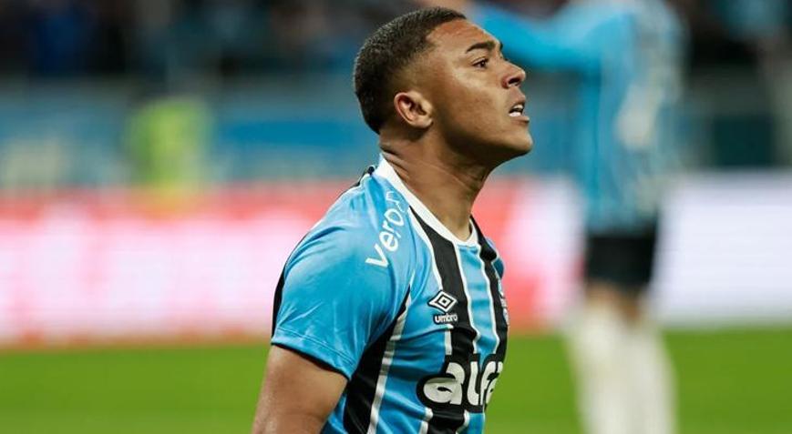 Galatasarayın eski golcüsü Carlos Vinicius alev aldı Brezilyada sezona damga vuruyor