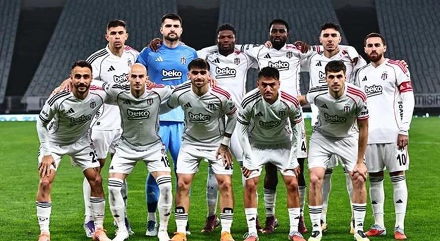 Beşiktaşa kötü haber Cengiz Ünder oyuna devam edemedi