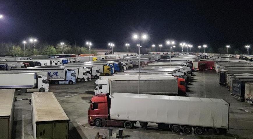 Bulgaristan sınırı kilitlendi 32 kilometrelik TIR kuyruğu: 3 günde Türkiyeye giriş yapıyoruz