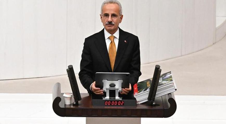 Bakan Uraloğlu: Türkiye ticaretin rotasını çizen, yönünü tayin eden büyük bir ülke