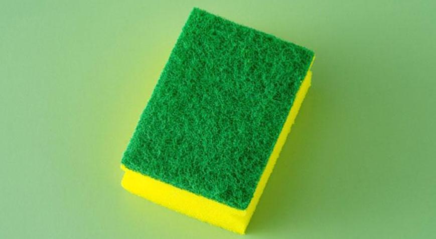 Bulaşık süngerinin sert yüzeyi neden hep renkli olur Meğer bir anlamı varmış