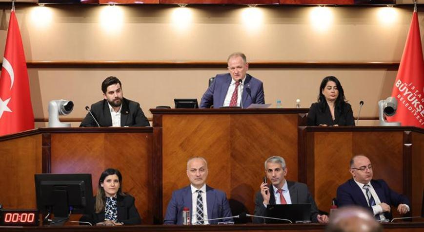İBB Meclisinde AK Parti grubundan birçok kalemde yapılan zamlara tepki