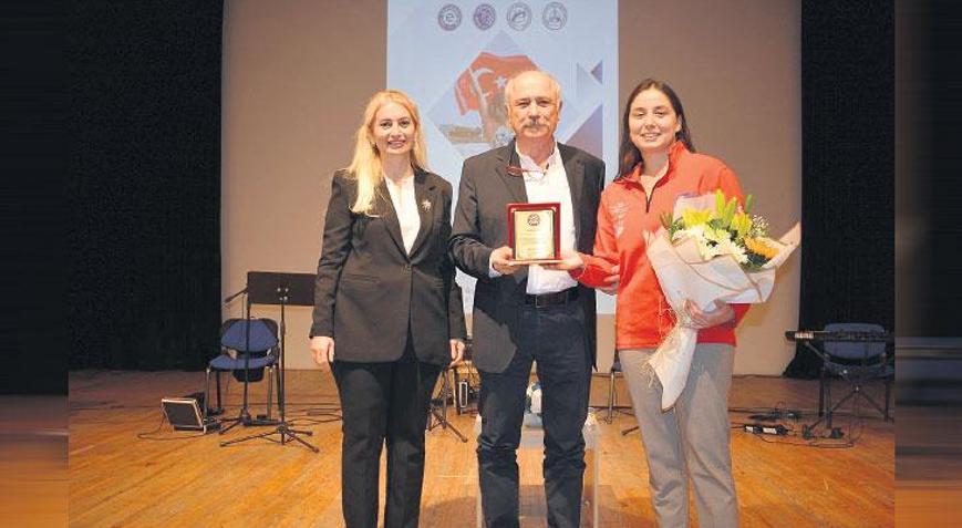 ‘Hayal kurmaktan asla vazgeçmeyin’