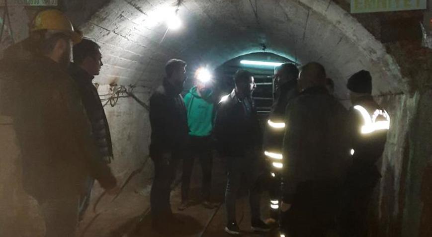 Kütahyada maden ocağından korkutan haber İşçiler hastaneye kaldırıldı