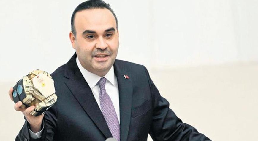 ‘Mihal’ Meclis kürsüsünde