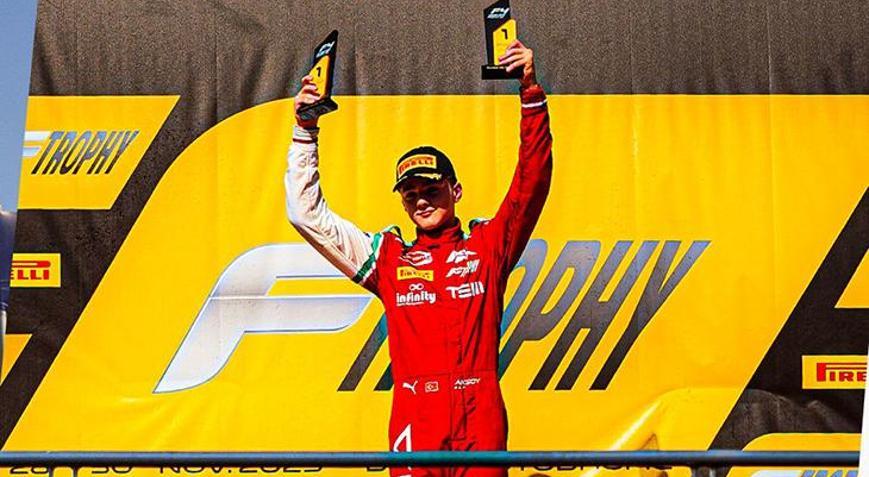 Alp Aksoy fırtınası Formula Trophyde şampiyon oldu