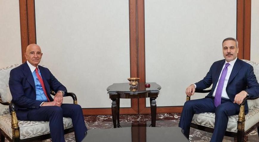 Fidan, Barrack ile görüştü