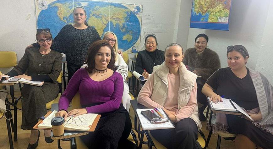 Hikayeler farklı amaç aynı Rusya’dan Fas’a, Çin’den Tayland’a... Hepsi Türkçe öğreniyor