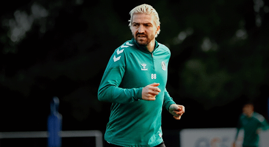 Üç kırmızı kart sonrası Caner Erkinden açıklama Kaçmıyorum, saklanmıyorum