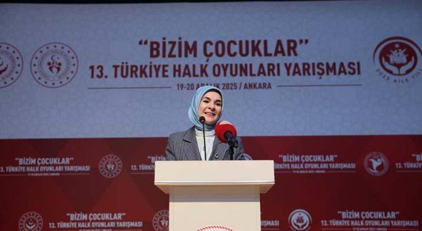 Bakan Göktaş Bizim Çocuklar 13. Türkiye Halk Oyunları Yarışması açılış töreninde: Bizler her birinizle gurur duyuyoruz