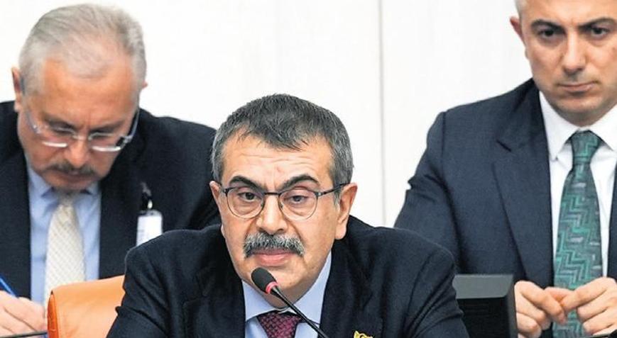 Bakan Tekin: Kürtçe için öğretmen ataması yaptık