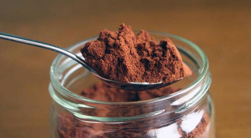 Türk kahvesi hemen bayatlıyorsa çözümü çok basit 1-2 küp bayatlamayı önlüyor