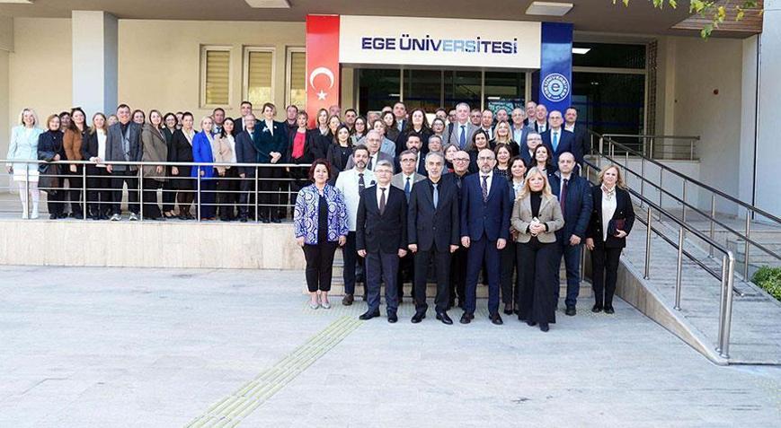 Ege Üniversitesi 6 alanda Türkiye birincisi