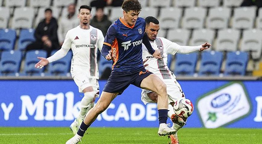 Başakşehir, Gaziantep FK karşısında galibiyete farkla ulaştı