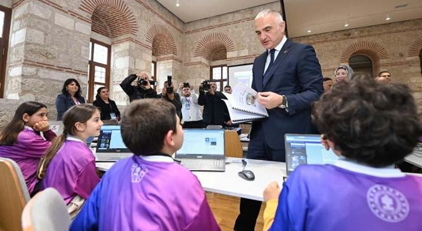 Kütüphanelerde rekor yılı Bakan Ersoy duyurdu: Kullanıcı hedefi 39 milyonun üzerinde