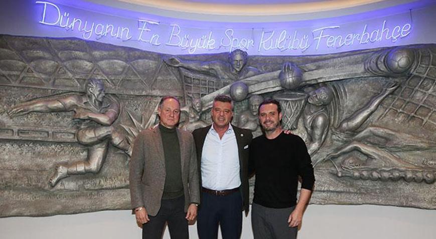 Fenerbahçe, Ali Peçeni voleybol şubesi teknik koordinatörlüğüne getirdi