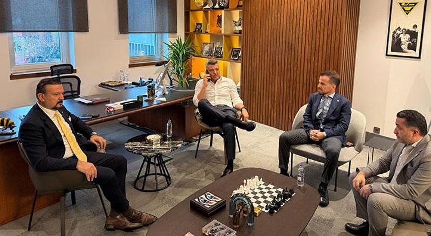 Fenerbahçe yöneticisi Ertan Torunoğullarından transfer mesajı